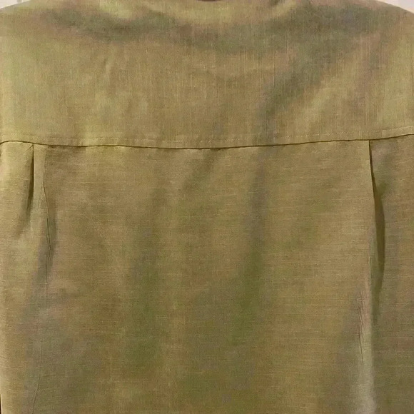 REI Men’s Button Down Shirt Size M Excellent Condition beautiful fabric - Picture 4 of 6